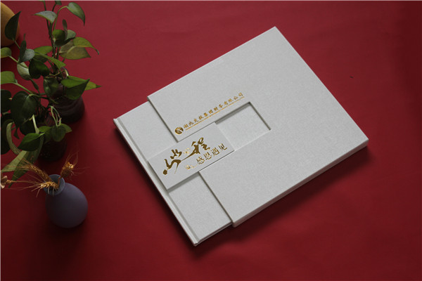 给领导赠送工作留念相册,怎么做才高档？